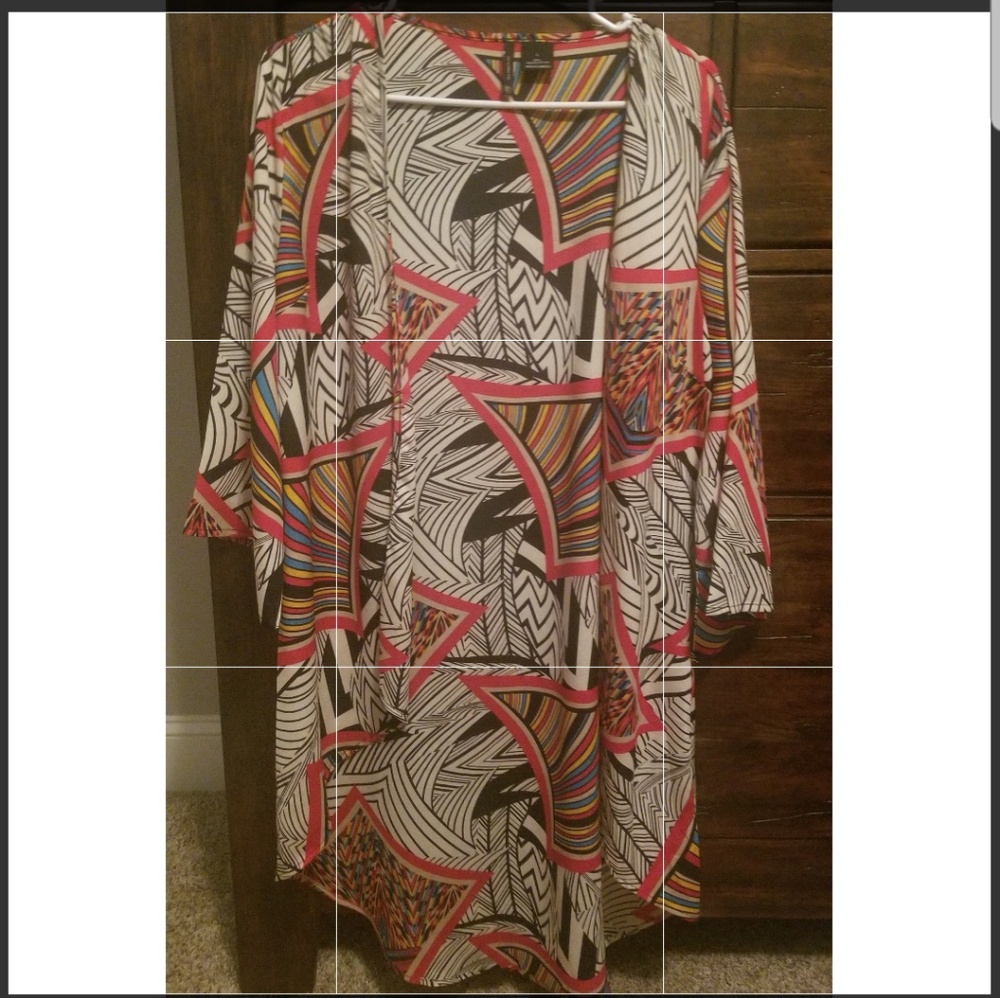 New Directions Cardigan Size Large